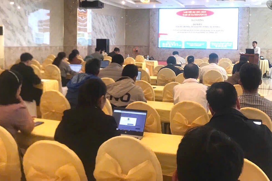Tập huấn, phổ biến kiến thức pháp luật và hỗ trợ pháp lý cho doanh nghiệp nhỏ và vừa