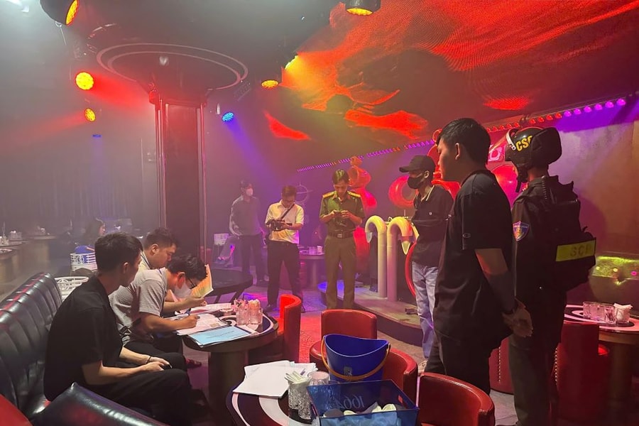 TP. Hồ Chí Minh: Yêu cầu ký cam kết về phòng chống mại dâm