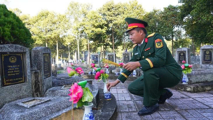 Tây Ninh: Truy điệu, an táng 183 hài cốt liệt sĩ hy sinh tại Campuchia