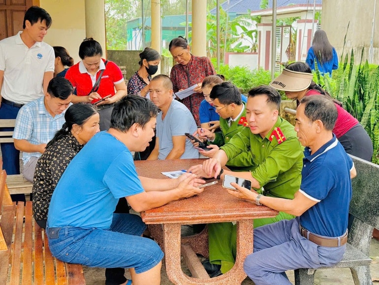 Giúp người dân sống và làm việc an toàn, hiệu quả trong kỷ nguyên số
