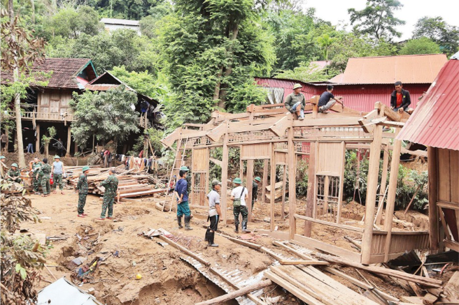 Nhanh chóng khắc phục cơ sở hạ tầng, ổn định cuộc sống Nhân dân sau bão lũ