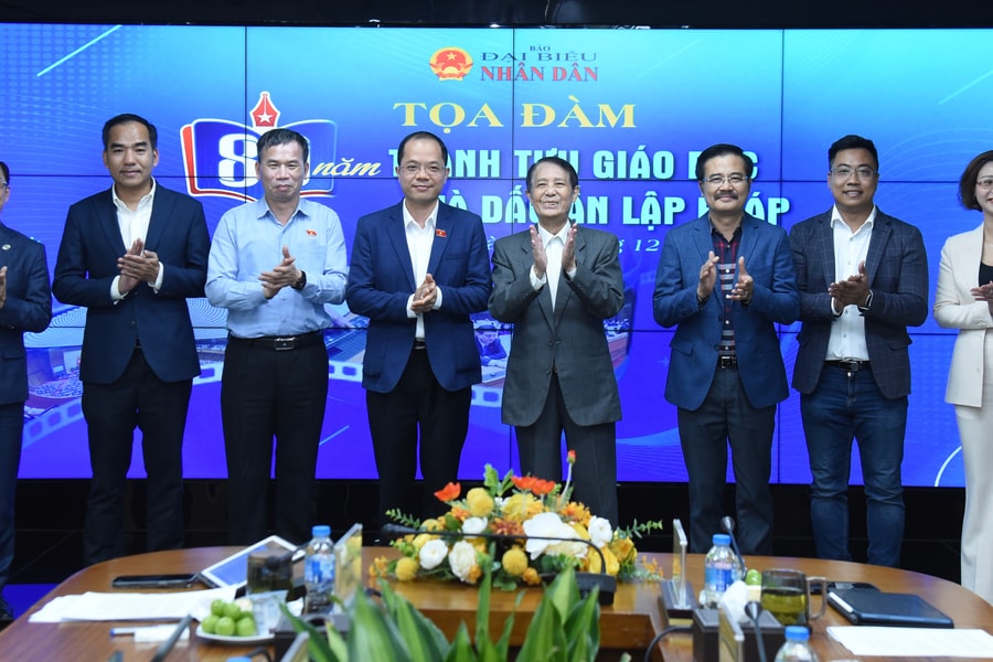 Biến chính sách thành chiến lược phát triển nhà trường