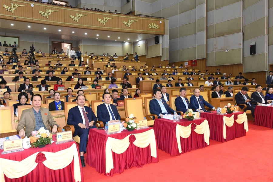 Quyết sách kịp thời, tạo đà cho kinh tế tăng trưởng 2 con số