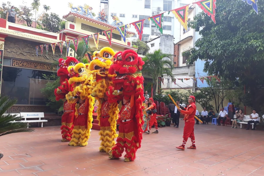 TP. Hồ Chí Minh: Nghiêm cấm các hoạt động “mê tín dị đoan” tại các khu di tích, lễ hội