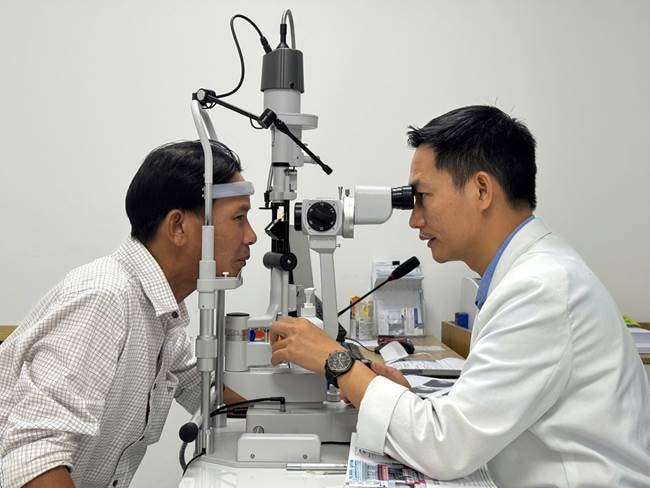 BHXH tỉnh Đồng Nai Bảo hiểm y tế - “tấm lá chắn” trong chăm sóc sức khỏe người cao tuổi