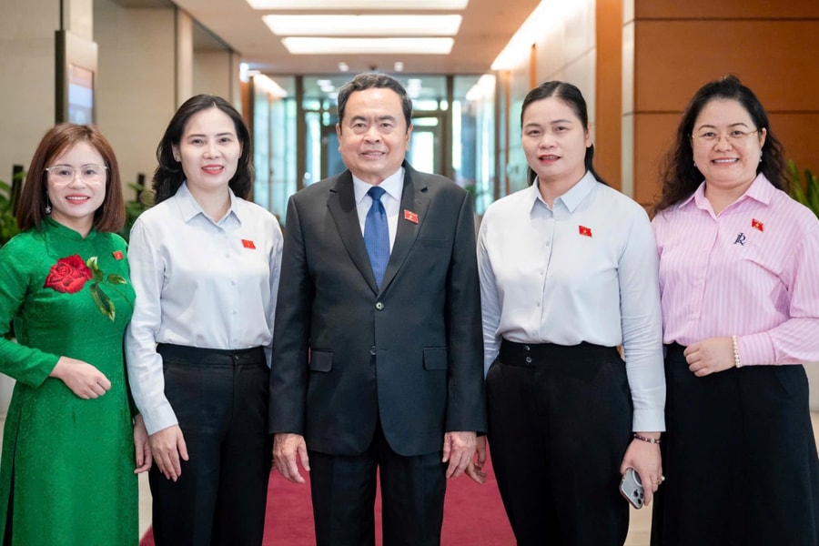 Xứng đáng với niềm tin của cử tri