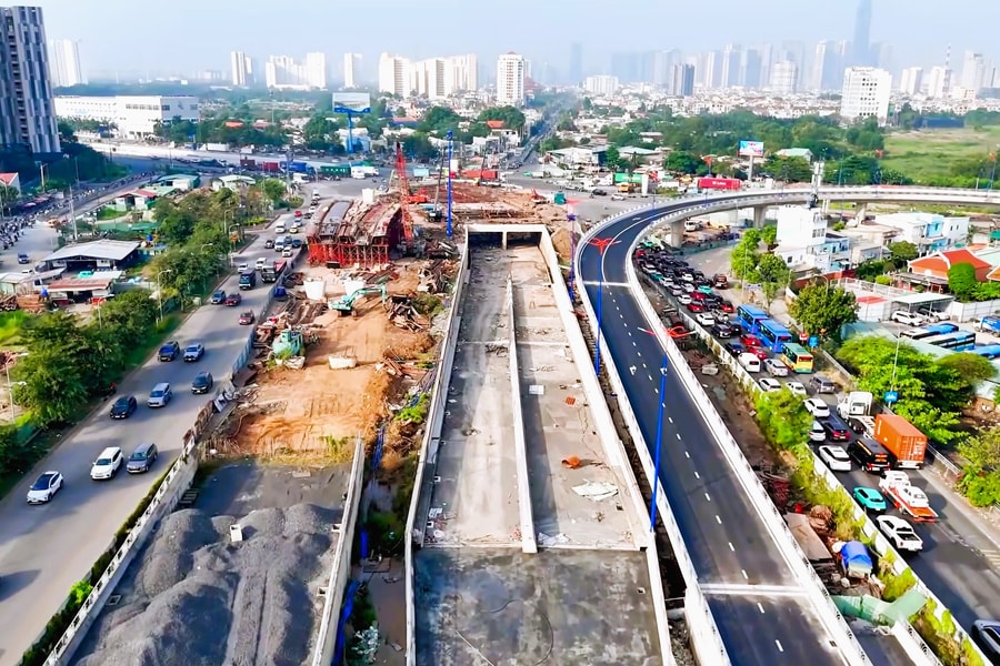 TP. Hồ Chí Minh: Tranh thủ “thời gian vàng” đẩy nhanh tiến độ các dự án giao thông trọng điểm