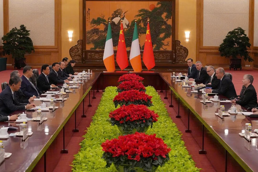 Thủ tướng Ireland thăm Trung Quốc, thúc đẩy đối thoại thương mại
