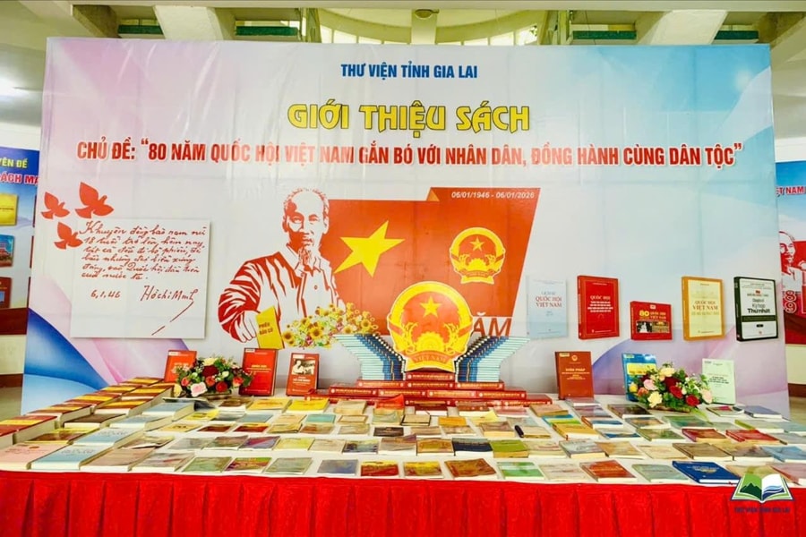 Thư viện tỉnh Gia Lai trưng bày, giới thiệu sách về 80 năm Quốc hội Việt Nam