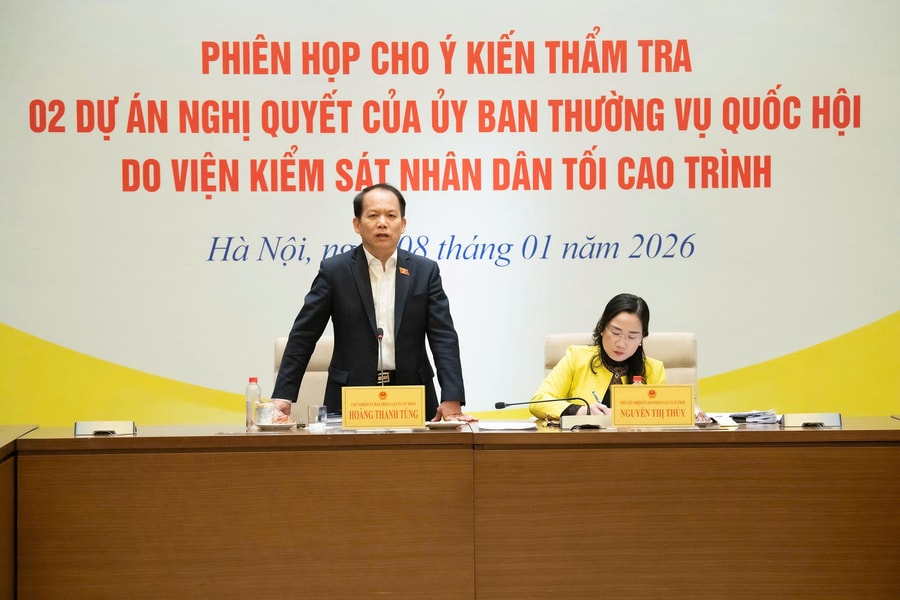 Thường trực Ủy ban Pháp luật và Tư pháp thẩm tra 2 dự án nghị quyết