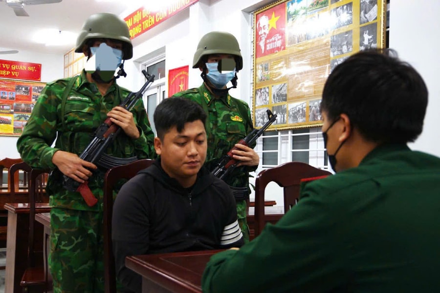 Bộ đội Biên phòng tỉnh Khánh Hòa thu giữ số lượng lớn pháo nổ trái phép