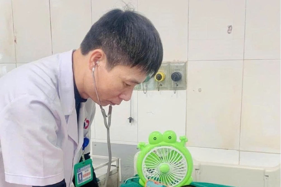 Cứu sống ca viêm não tủy hiếm gặp ở trẻ nhờ lọc máu thay huyết tương