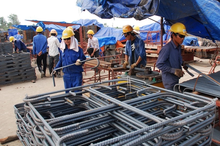 TP. Hồ Chí Minh: Gắn trách nhiệm người đứng đầu với kết quả công tác chống buôn lậu, hàng giả trong lĩnh vực xây dựng, vận tải