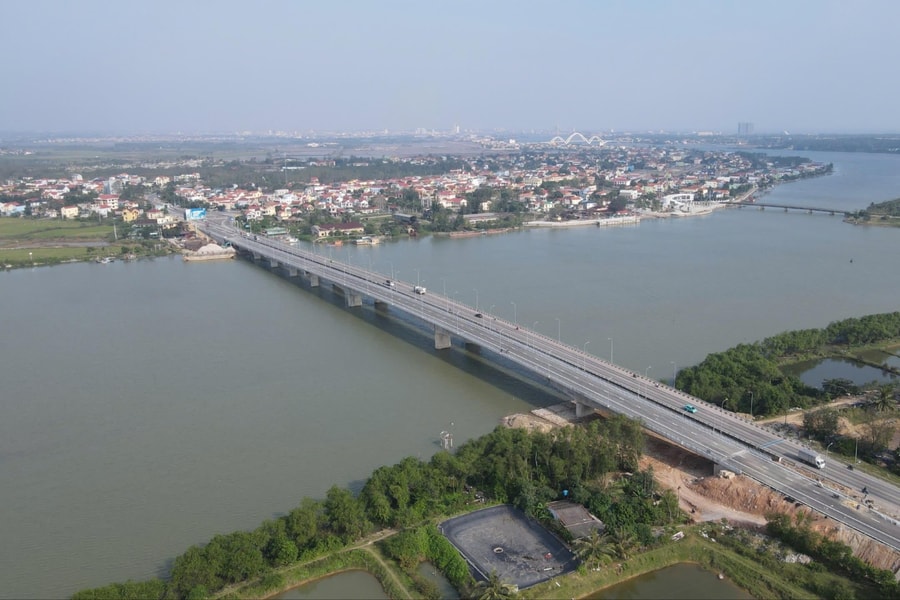 Mở “nút thắt” trên Quốc lộ 1 đoạn qua Quảng Trị, giảm nỗi lo dịp Tết cho người dân và tài xế