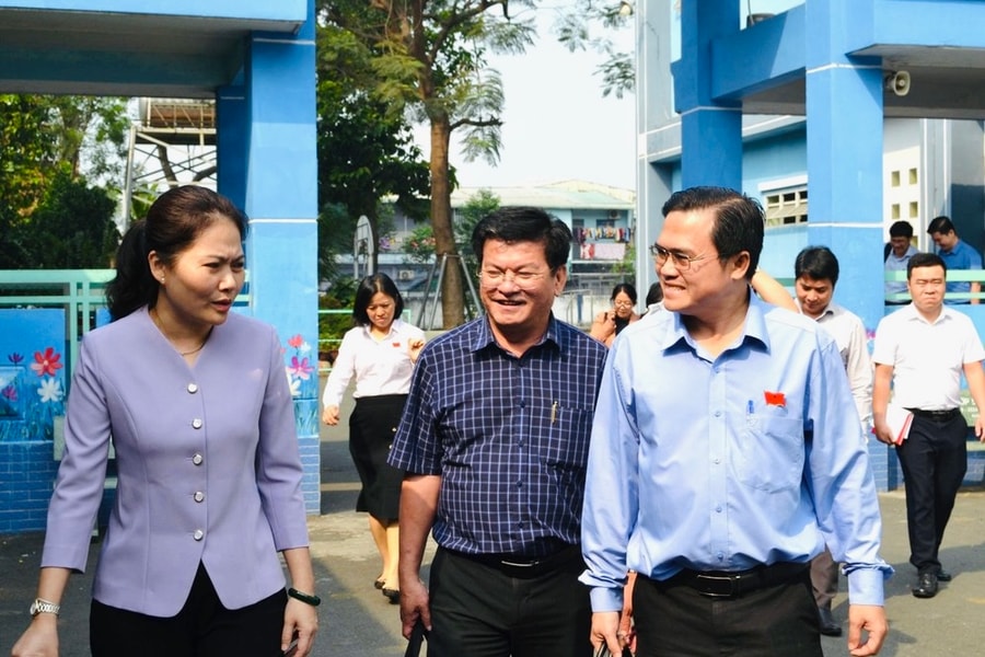 TP. Hồ Chí Minh: Kiến nghị giải pháp chấm dứt tình trạng quá tải trường lớp tại các khu vực trọng điểm