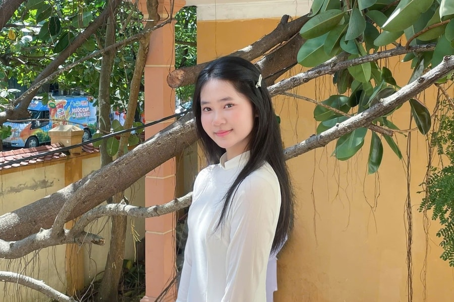 Nữ sinh lớp 11 giành ngôi Thủ khoa học sinh giỏi Địa lí quốc gia
