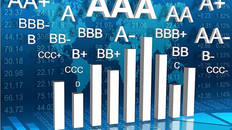 Fitch Ratings nâng xếp hạng công cụ nợ có bảo đảm của Việt Nam lên mức BBB-