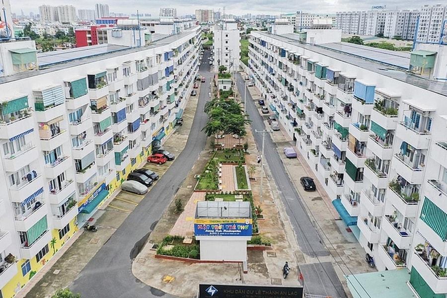 Cán bộ hưu trí có được mua nhà ở xã hội?