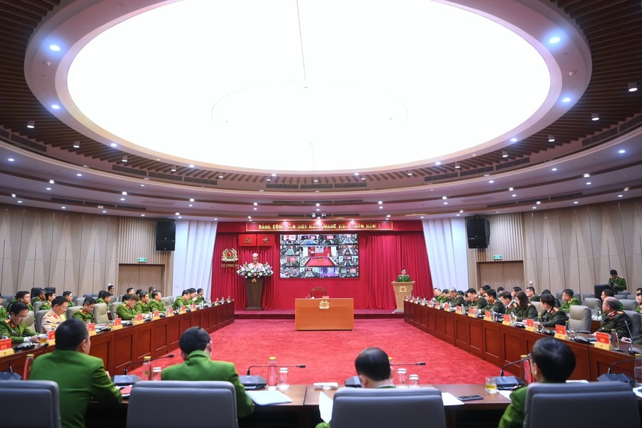 Tập trung đấu tranh xử lý tội phạm, vi phạm pháp luật về môi trường, an toàn thực phẩm