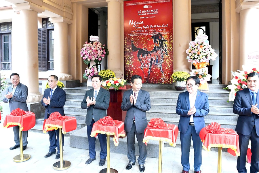 Ngựa - cảm hứng sáng tác của nhiều nghệ sĩ tạo hình