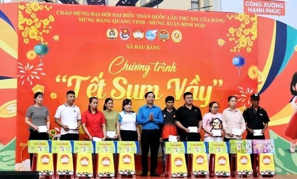 TP. Hồ Chí Minh: Giải quyết nguyện vọng chính đáng của Nhân dân, góp phần bảo đảm an ninh trật tự dịp Tết