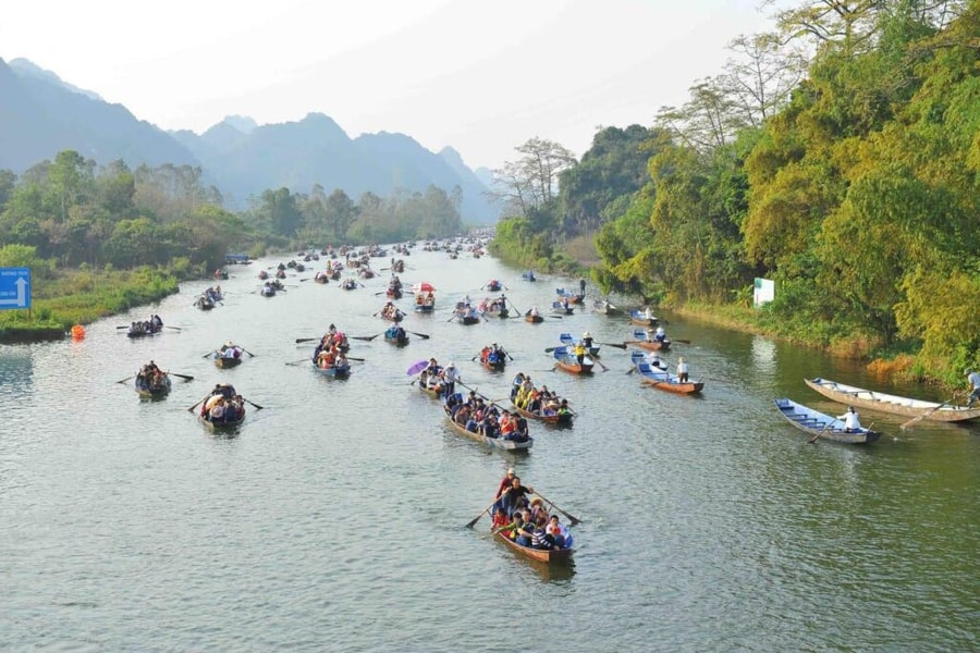 Ứng dụng chuyển đổi số quản lý lễ hội chùa Hương
