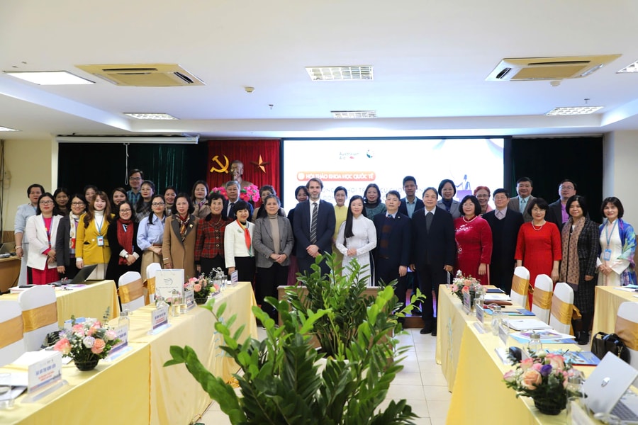 Nâng cao cơ hội tham gia các cơ quan dân cử của phụ nữ