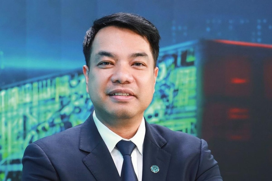 Chuyển từ "quản lý theo mệnh lệnh" sang "quản trị dựa trên kết quả"
