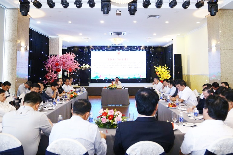 Chính quyền gần dân - thước đo năng lực cầm quyền