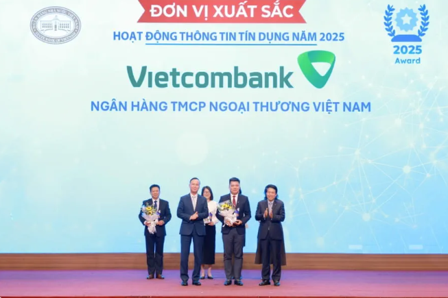Vietcombank 4 lần liên tiếp đạt danh hiệu Tổ chức tín dụng xuất sắc trong hoạt động thông tin tín dụng