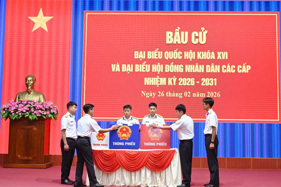 TP. Hồ Chí Minh: Bầu cử sớm tại Vùng 2 Hải quân