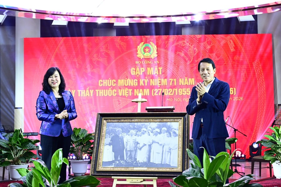 Tăng cường phối hợp giữa Bộ Công an và Bộ Y tế vì sức khỏe Nhân dân