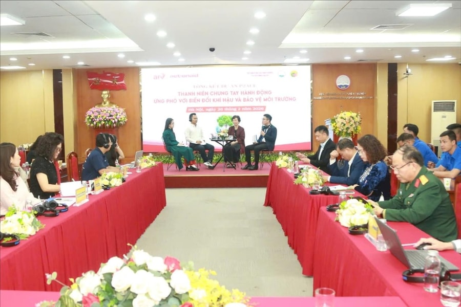 Thanh niên chung tay hành động ứng phó với biến đổi khí hậu và bảo vệ môi trường