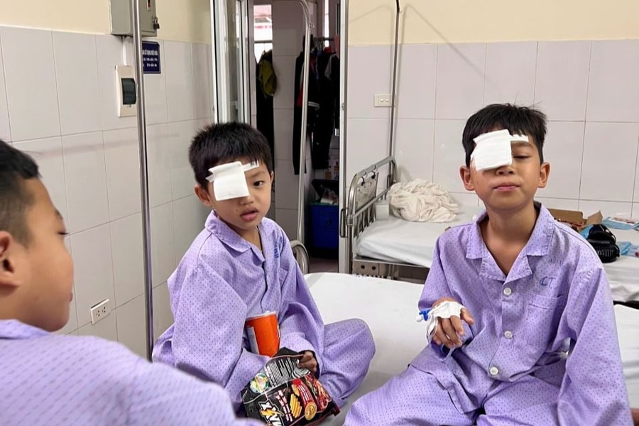 Chấn thương mắt do pháo nổ: Nhiều trẻ đối mặt nguy cơ mất thị lực