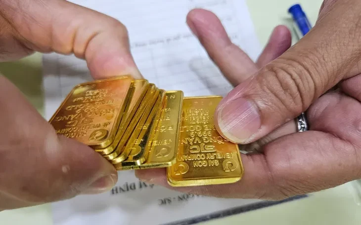 Giá vàng chưa hạ nhiệt đầu tháng 3, SJC duy trì mốc 187 triệu đồng/lượng
