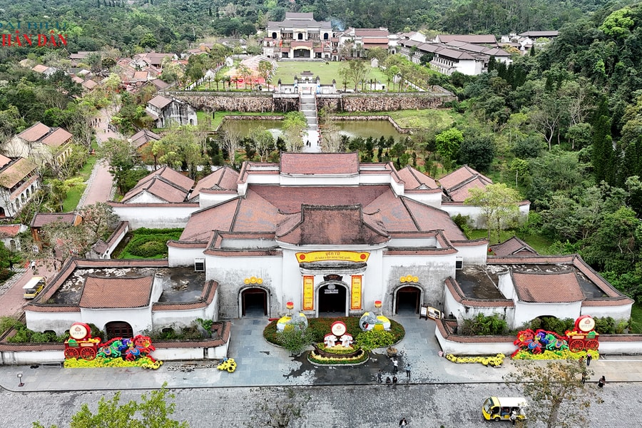Yên Tử (Quảng Ninh): Vẻ đẹp linh thiêng giữa chốn “Bồng lai tiên cảnh”