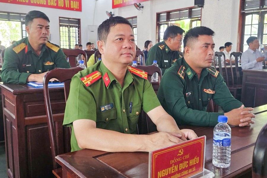 Đắk Lắk: Cử tri xã Ea Súp đặt niềm tin vào chương trình hành động của các ứng viên