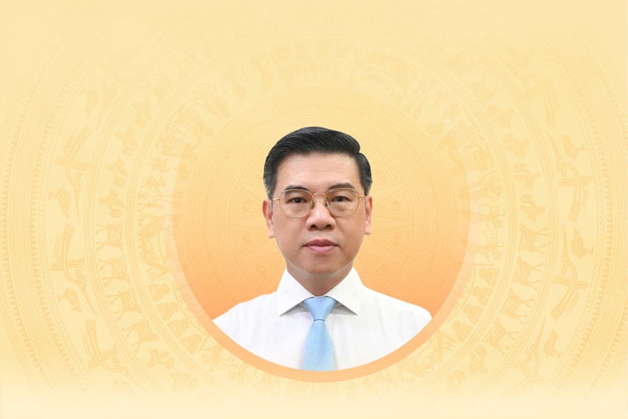 Tiểu sử tóm tắt và chương trình hành động của người ứng cử đại biểu HĐND TP. Hồ Chí Minh khóa XI Nguyễn Văn Dũng