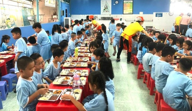 TP. Hồ Chí Minh: Phòng ngừa ngộ độc đối với bếp ăn tập thể, cơ sở cung cấp suất ăn