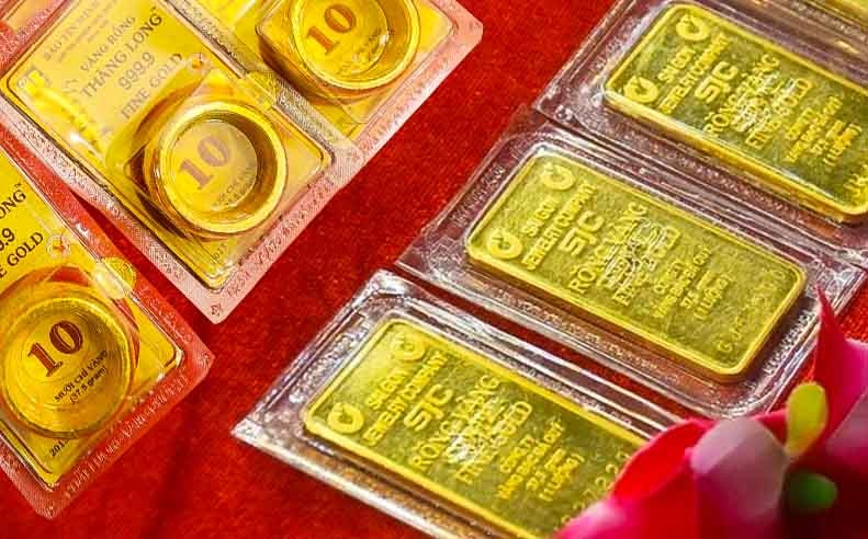 Giá vàng ngày 12/3: Vàng SJC và vàng nhẫn mất tới 1,4 triệu đồng/lượng
