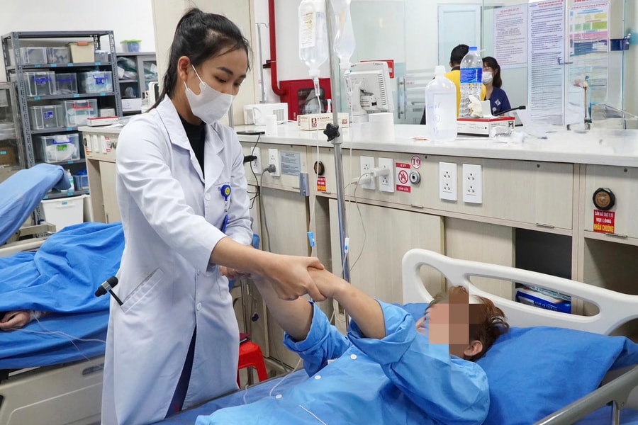 Nam thanh niên co giật nhiều ngày sau khi sử dụng “bóng cười”