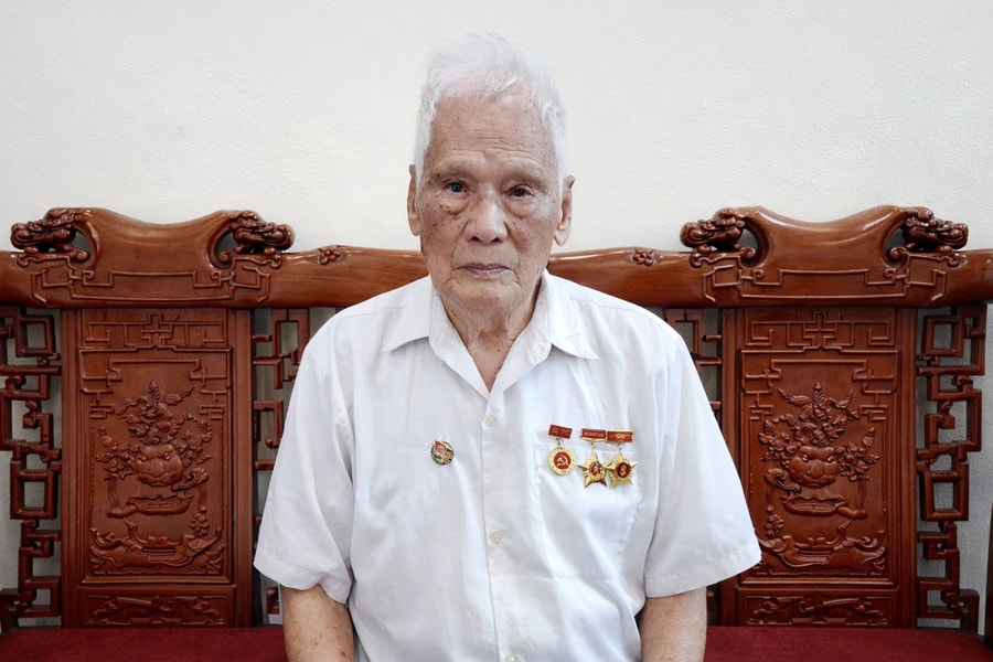 "Đến ngày 15/3 này, tôi lại được là cử tri tham gia bầu cử đại biểu Quốc hội lần thứ XVI"