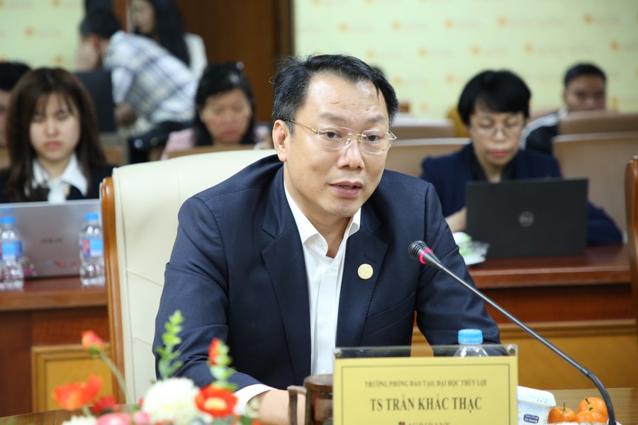 TS Trần Khắc Thạc: “Đại học góp phần hình thành những cử tri trẻ có tri thức và trách nhiệm"