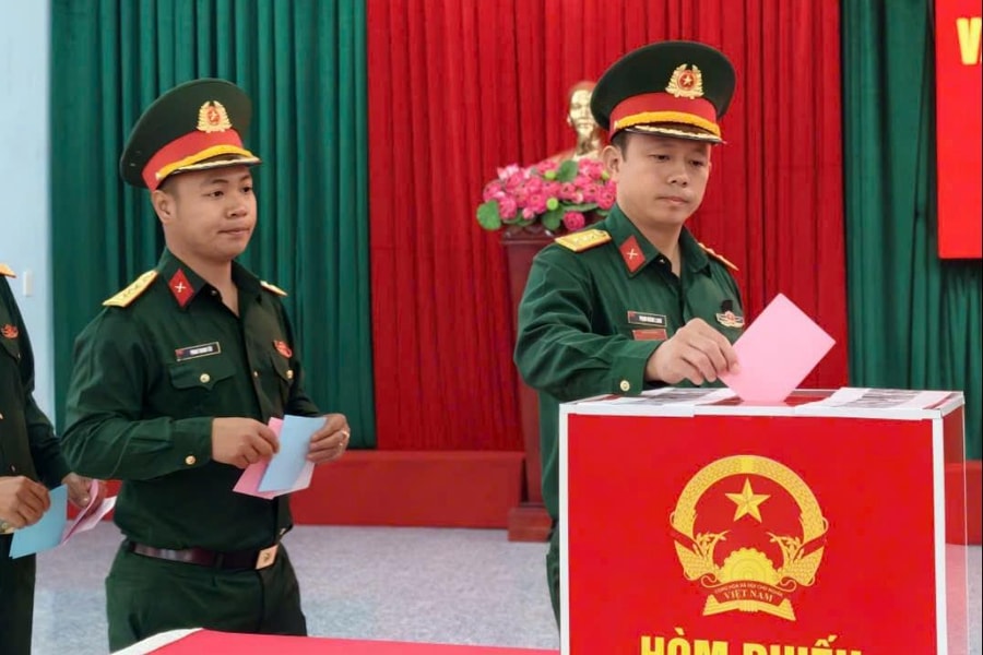 Đắk Lắk: Lực lượng vũ trang tham gia bầu cử sớm, sẵn sàng bảo đảm an ninh ngày hội non sông