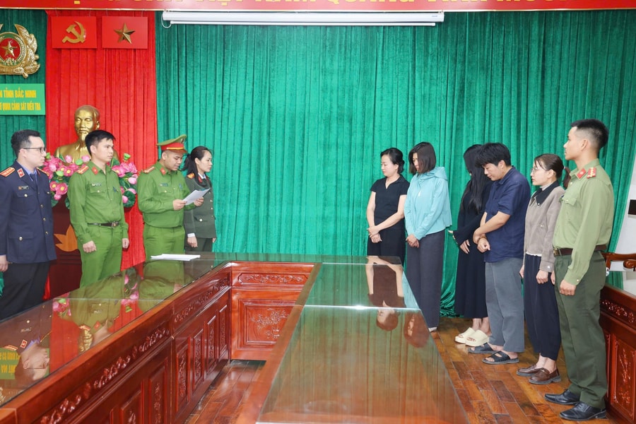 Bắc Ninh: Khởi tố nhóm đối tượng làm giả tài liệu để trục lợi chính sách mua nhà ở xã hội