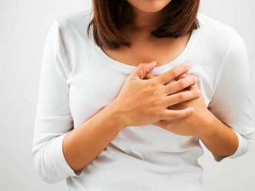 Ung thư vú đang ngày càng “trẻ hóa”, bác sĩ khuyến cáo không chủ quan