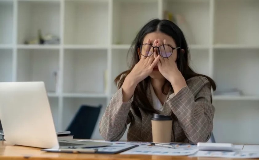 Áp lực đa vai trò, người phụ nữ hiện đại cần làm gì để tránh kiệt sức ?