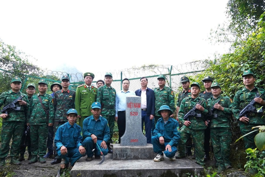 Cao Bằng: Đồn Biên phòng Cốc Pàng phối hợp tuần tra, bảo vệ biên giới khu vực tiếp giáp đồn Biên phòng Sơn Vĩ