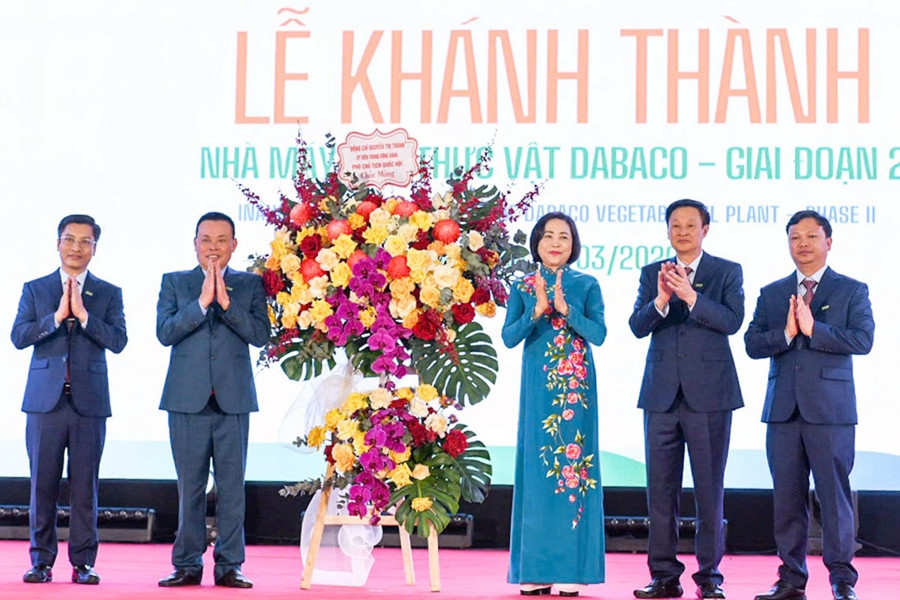 Phó Chủ tịch Quốc hội Nguyễn Thị Thanh dự lễ phát động “Ngày hội người cao tuổi hưởng ứng trồng cây đời đời nhớ ơn Bác Hồ” tại Bắc Ninh