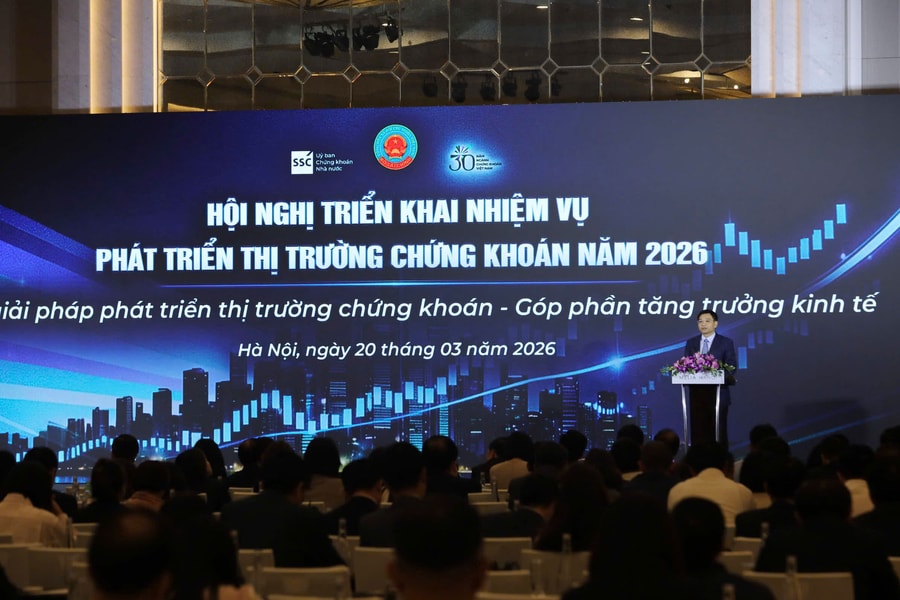 Thị trường chứng khoán khẳng định vai trò là kênh dẫn vốn quan trọng cho nền kinh tế